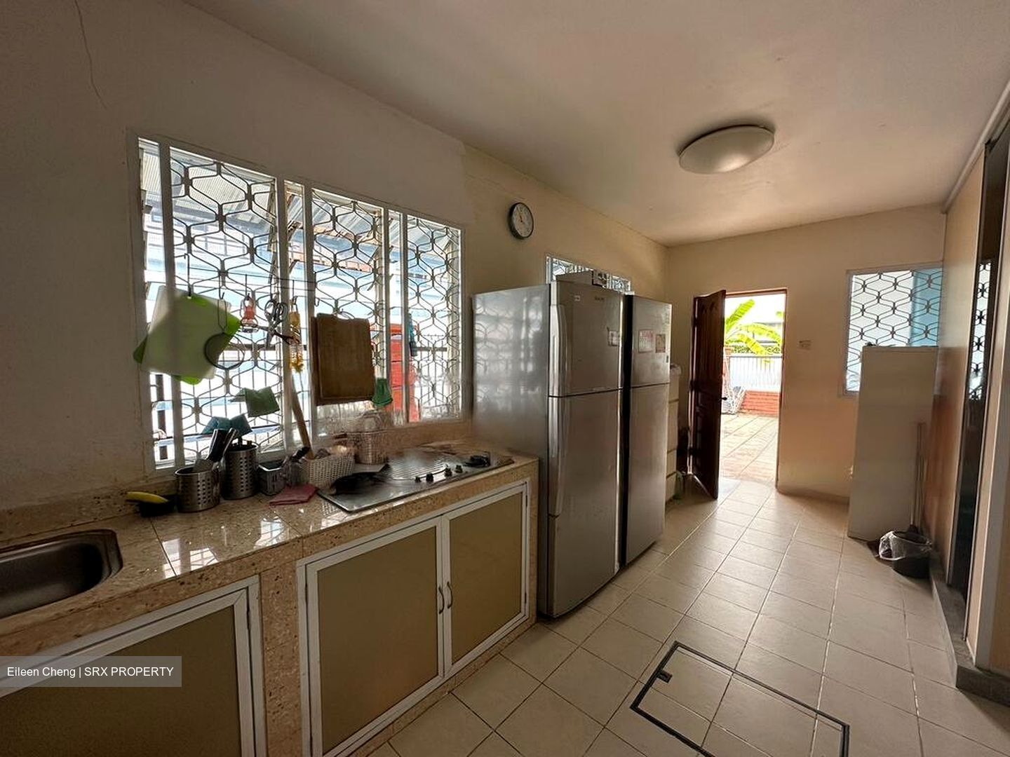 Glasgow Road (D19), Terrace #478003521